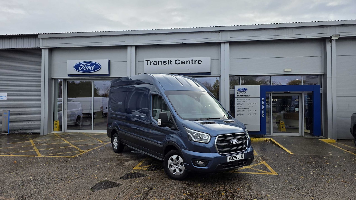 Used Ford Transit 2025 for sale - 76475829: Photo 1