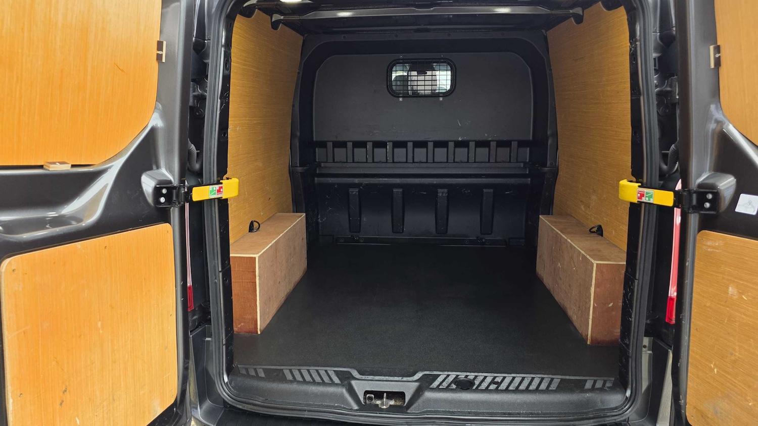 Used Ford Transit Custom 2021 for sale - 76075355: Photo 29