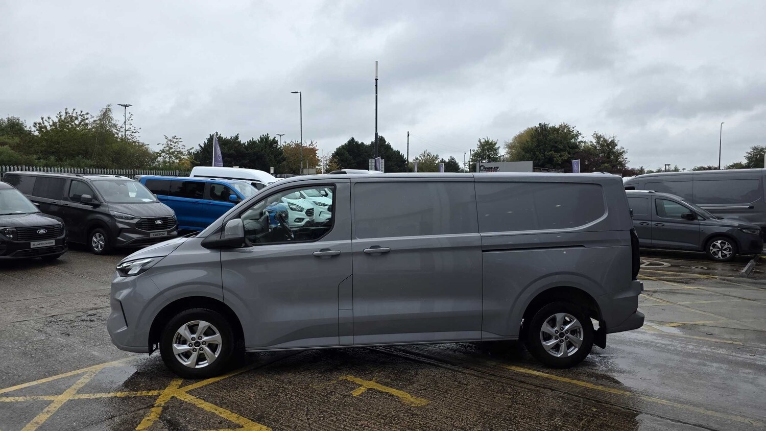 Used Ford Transit Custom 2025 for sale - 76141644: Photo 4