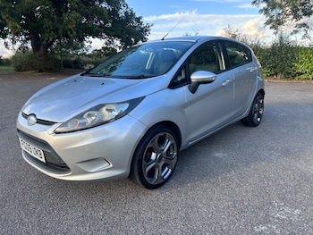 Used Ford Fiesta 2009 for sale - 75897784: Photo