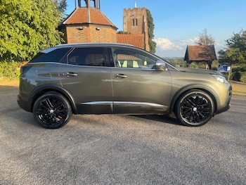 Used Peugeot 3008 2017 for sale - 79386536: Photo