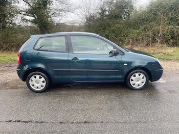 Used Volkswagen Polo 2003 for sale - 77165754: Photo