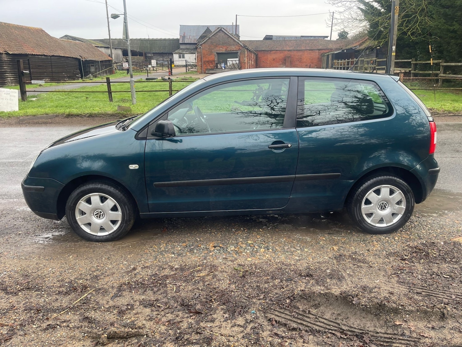 Used Volkswagen Polo 2003 for sale - 77165754: Photo 3