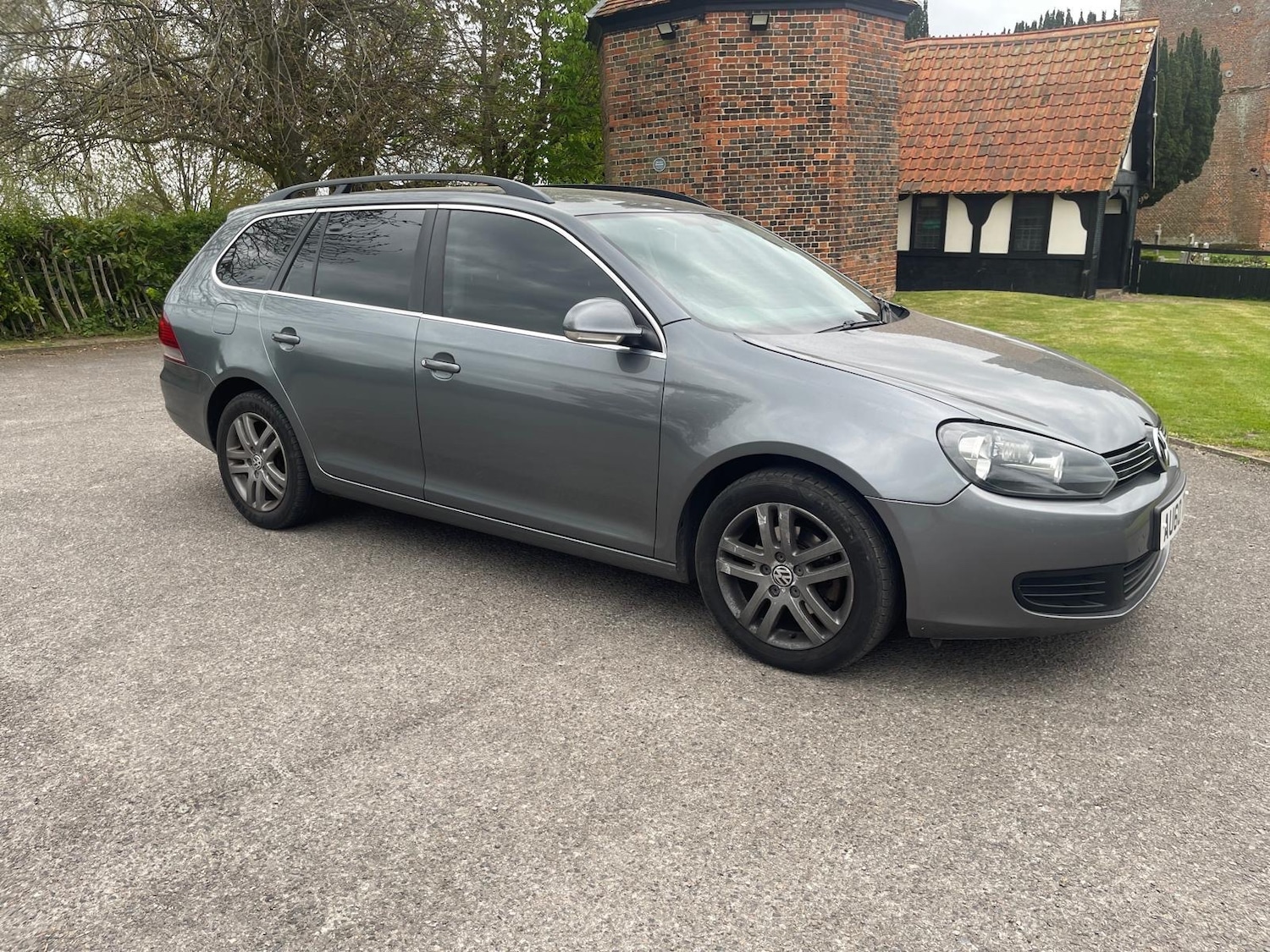 Used Volkswagen Golf 2010 for sale - 78219551: Photo 2