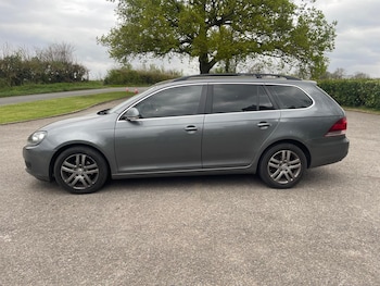 Used Volkswagen Golf 2010 for sale - 78219551: Photo