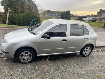 Used Skoda Fabia 2003 for sale - 77165728: Photo