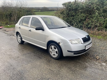 Used Skoda Fabia 2003 for sale - 77165728: Photo