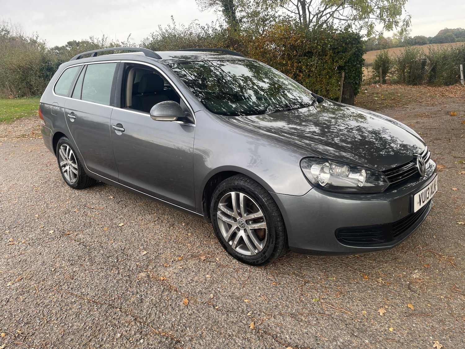 Used Volkswagen Golf 2013 for sale - 76314120: Photo 1