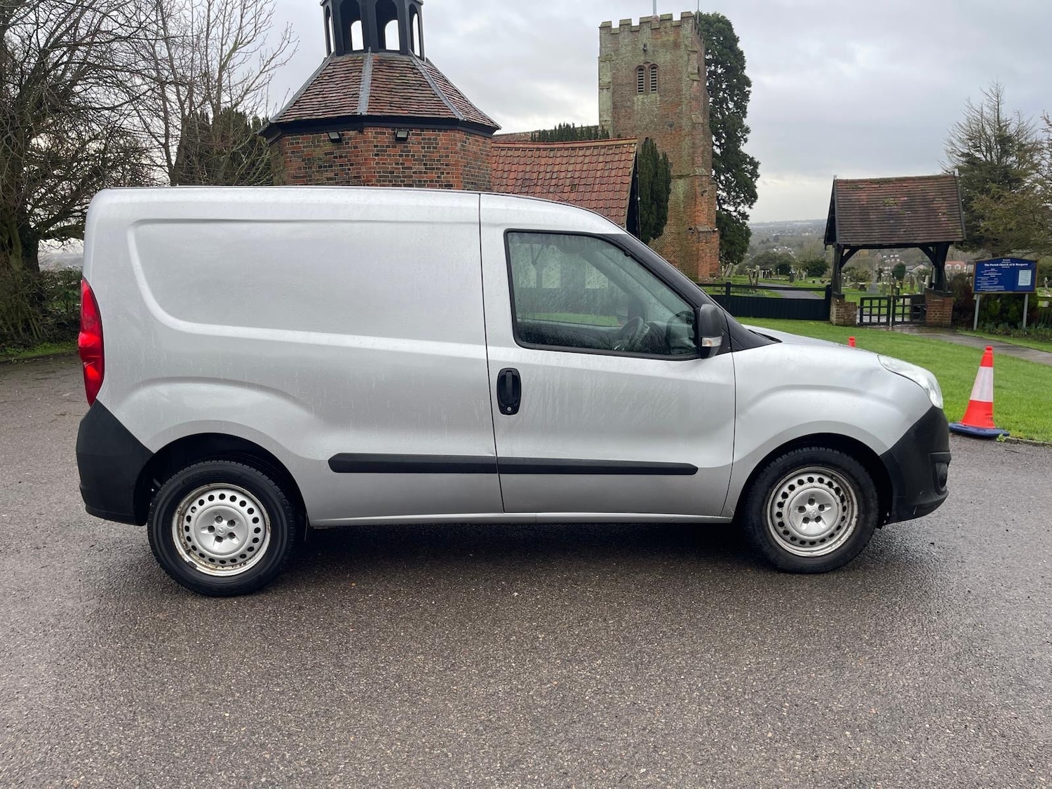 Used Vauxhall Combo 2016 for sale - 77474890: Photo 4
