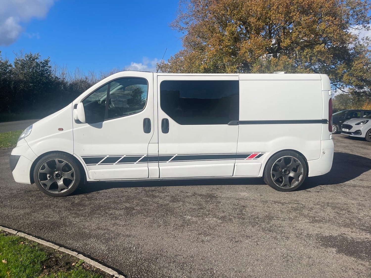 Used Vauxhall Vivaro 2011 for sale - 76249943: Photo 11