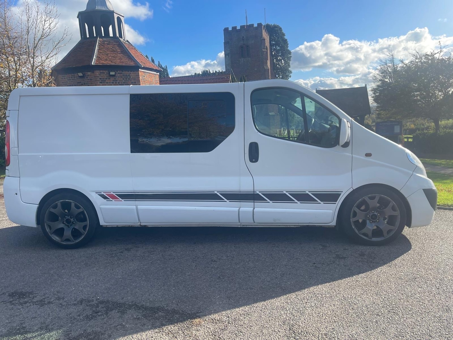 Used Vauxhall Vivaro 2011 for sale - 76249943: Photo 4
