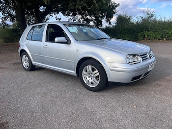 Used Volkswagen Golf 2004 for sale - 75834754: Photo