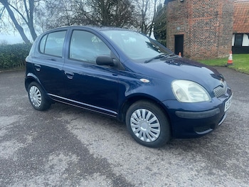 2004 (54) - 1.0 VVT-i T3 5dr