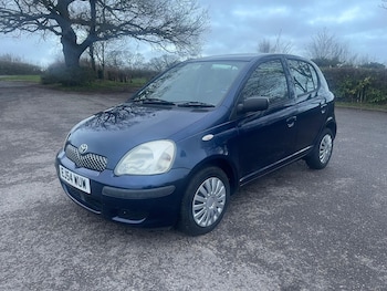 Used Toyota Yaris 2004 for sale - 77381318: Photo