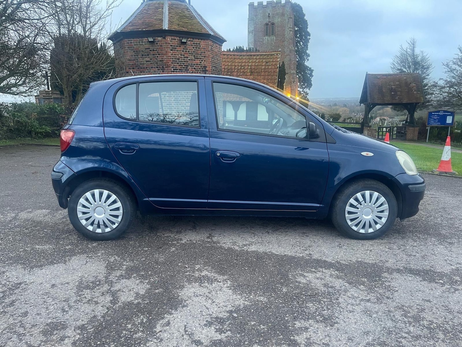 Used Toyota Yaris 2004 for sale - 77381318: Photo 6