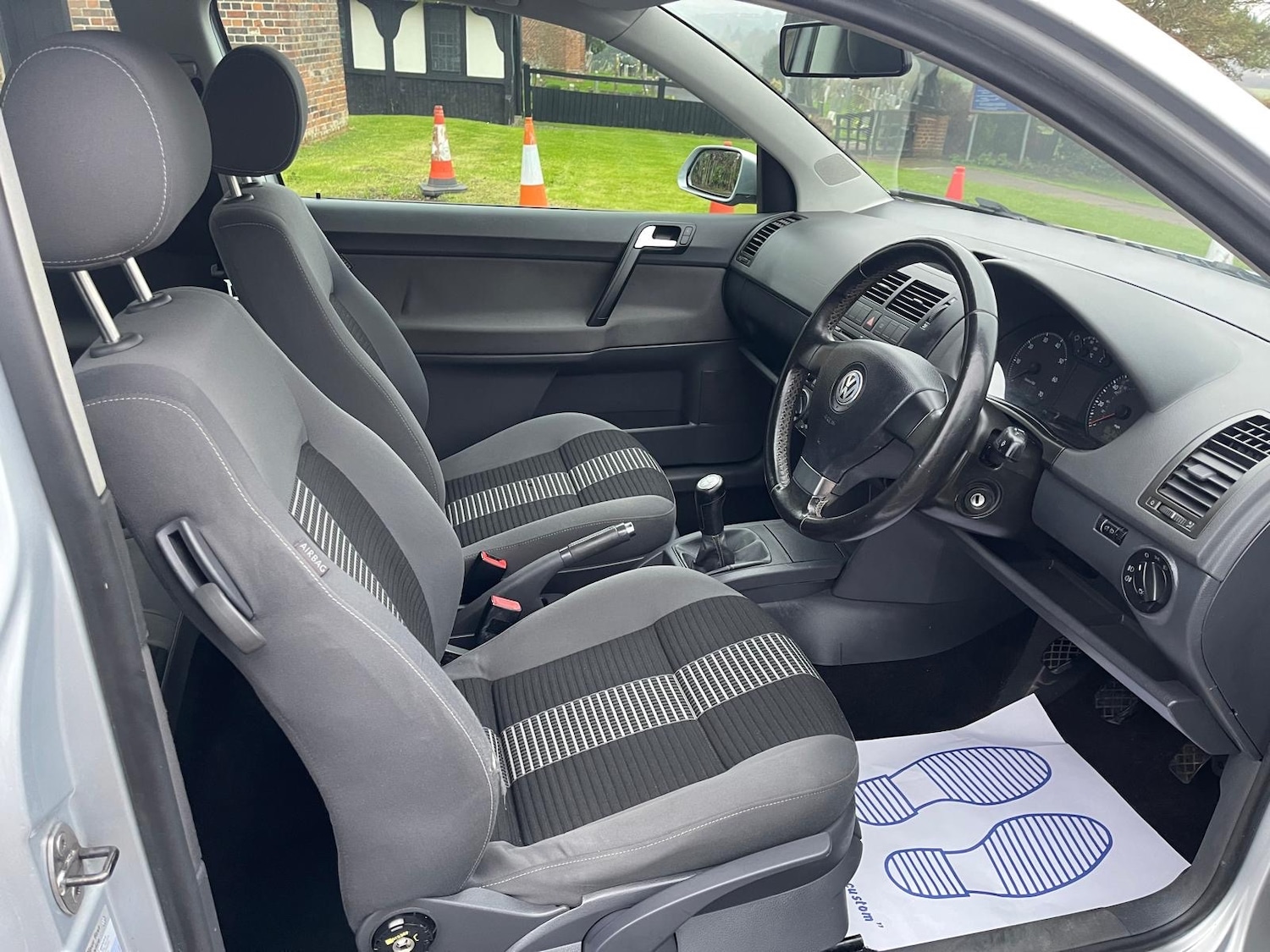 Used Volkswagen Polo 2009 for sale - 77020494: Photo 13