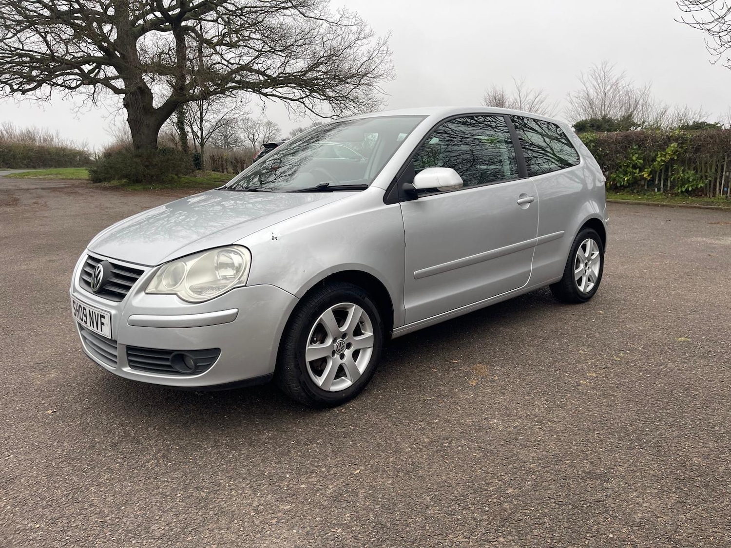 Used Volkswagen Polo 2009 for sale - 77020494: Photo 2