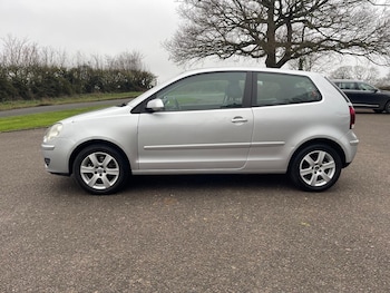 Used Volkswagen Polo 2009 for sale - 77020494: Photo