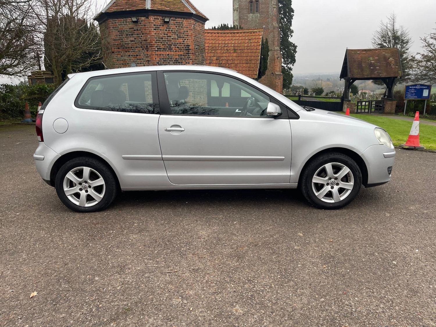 Used Volkswagen Polo 2009 for sale - 77020494: Photo 4