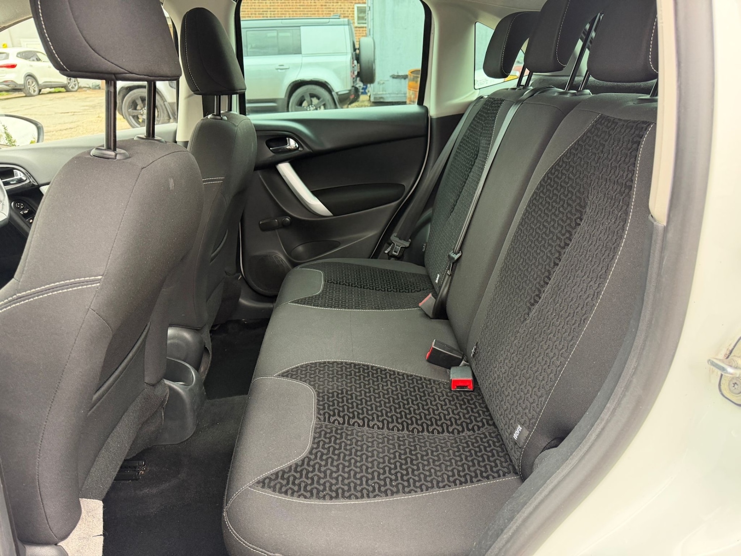 Used Citroen C3 2010 for sale - 76455149: Photo 12