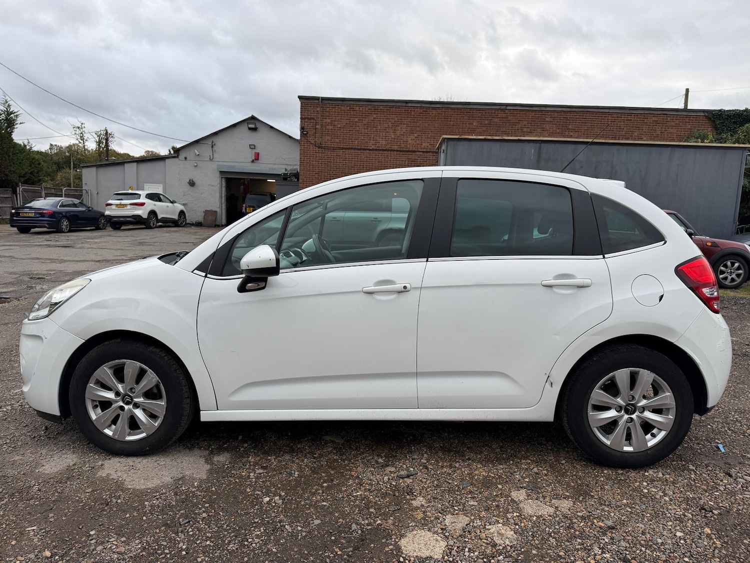 Used Citroen C3 2010 for sale - 76455149: Photo 16