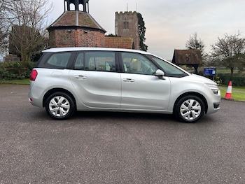Used Citroen Grand C4 Picasso 2015 for sale - 77904692: Photo