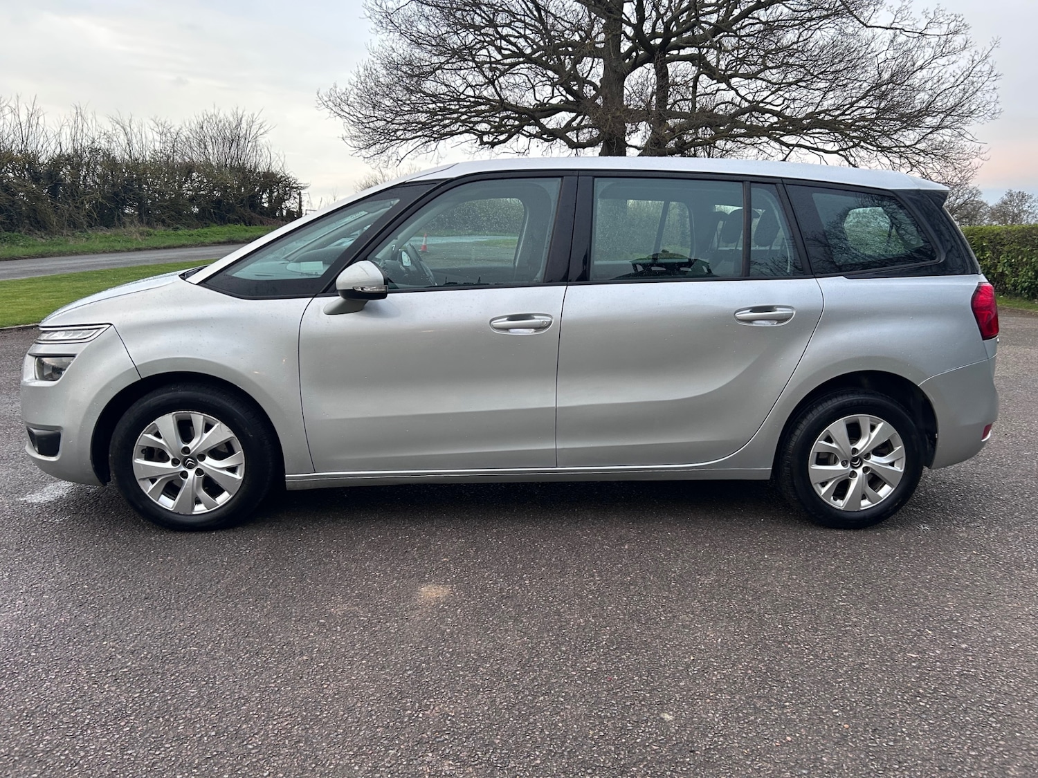 Used Citroen Grand C4 Picasso 2015 for sale - 77904692: Photo 4