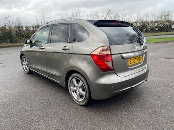 Used Honda FR-V 2007 for sale - 77301396: Photo