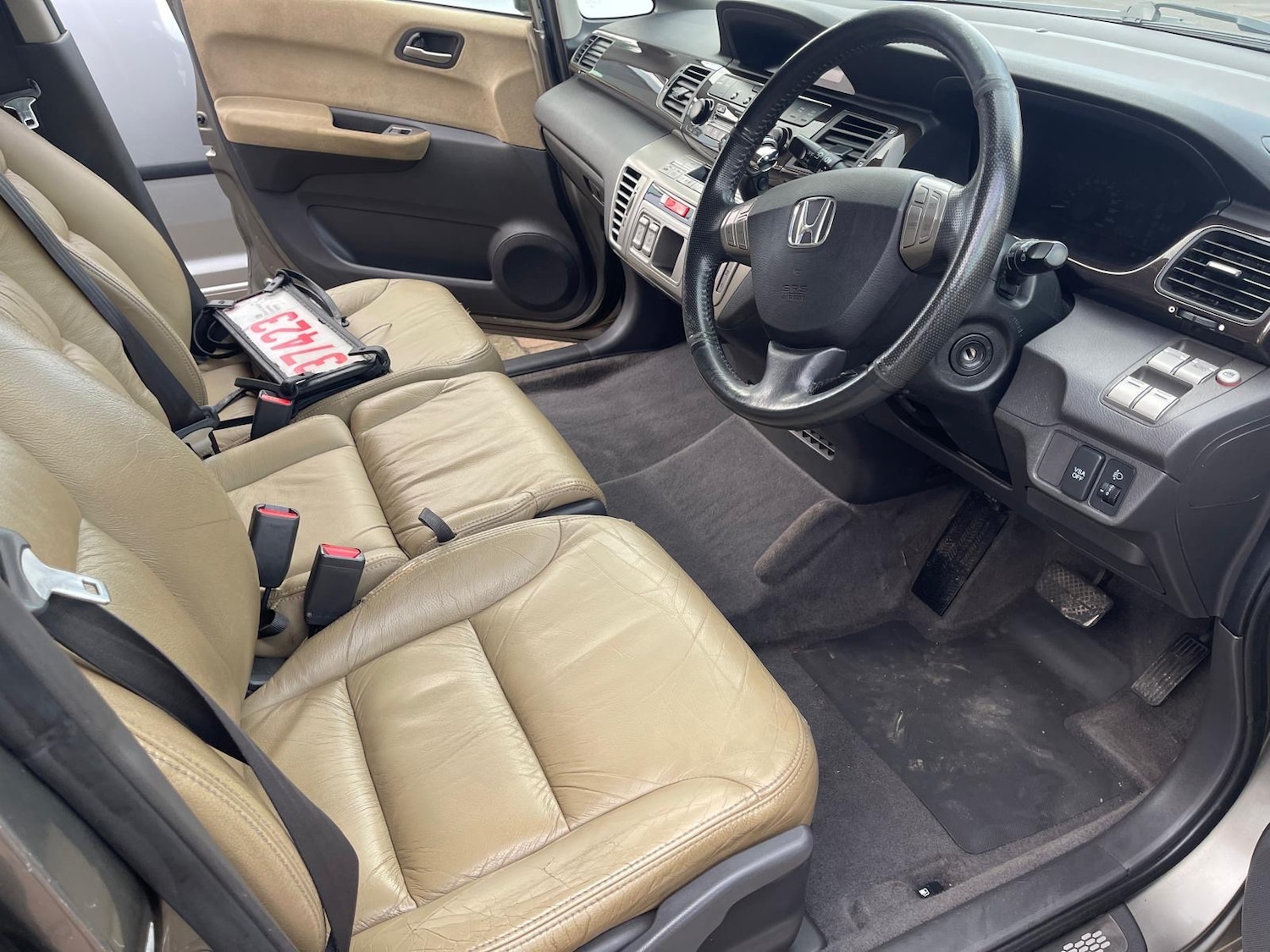 Used Honda FR-V 2007 for sale - 77301396: Photo 9