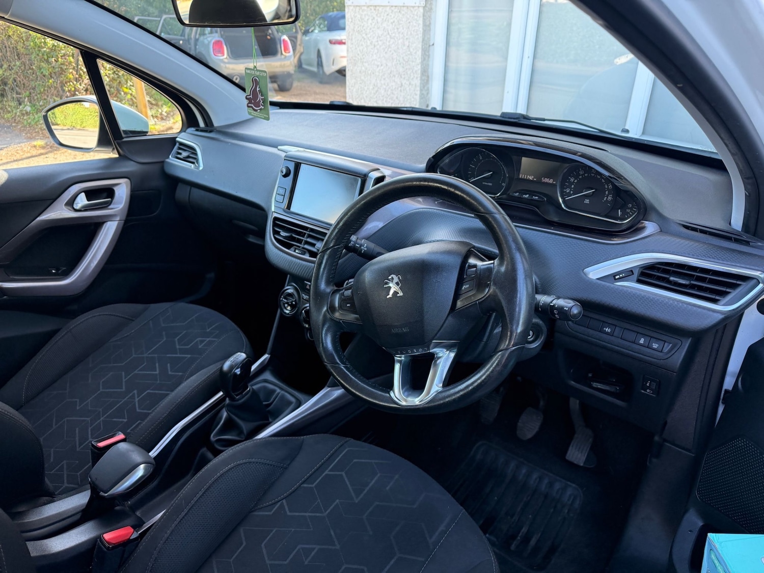 Used Peugeot 2008 2014 for sale - 76230887: Photo 7