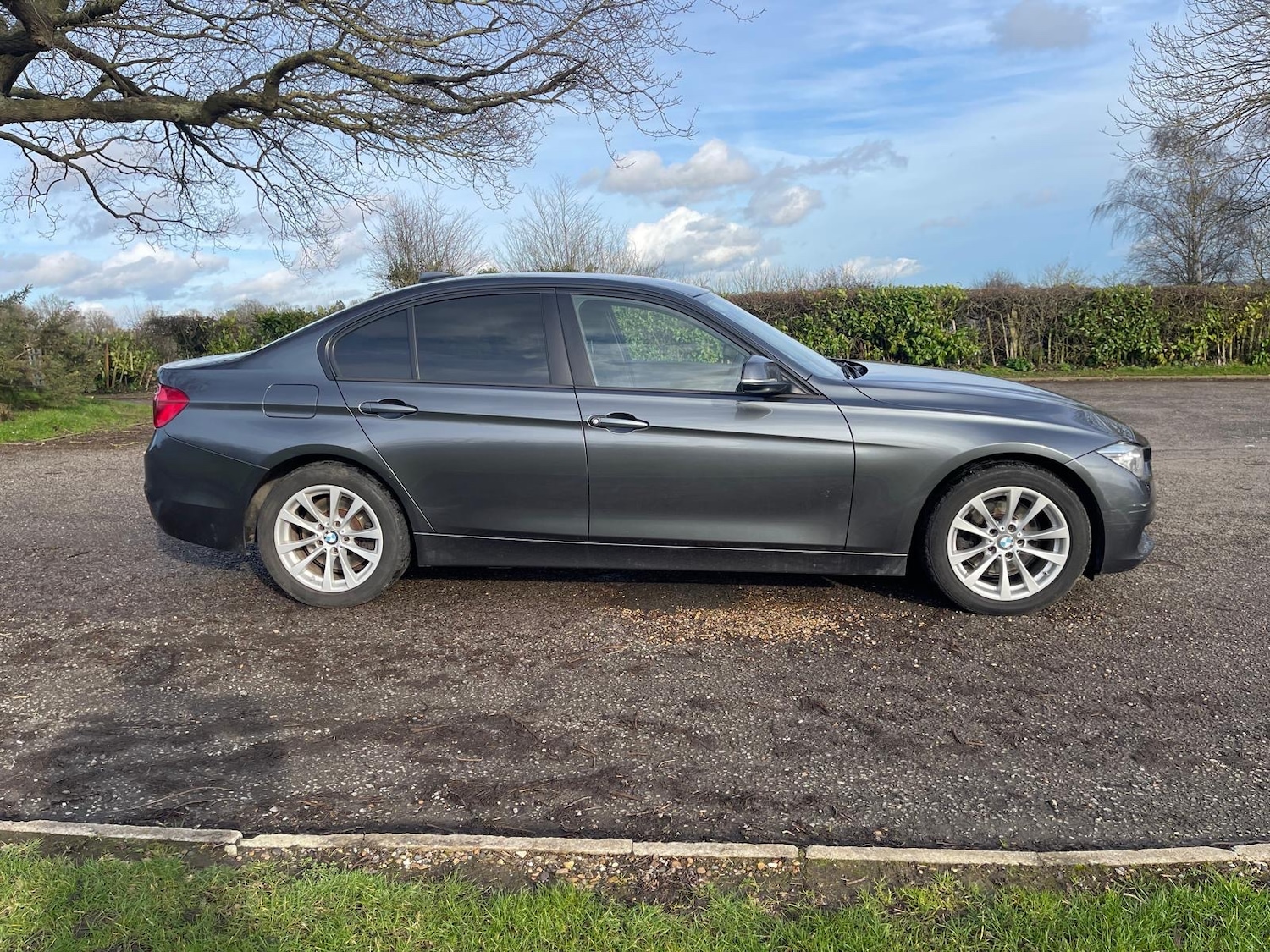 Used BMW 3 Series 2016 for sale - 77637001: Photo 3