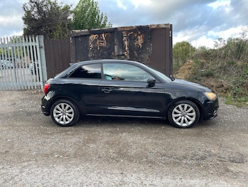 Used Audi A1 2011 for sale - 76520827: Photo