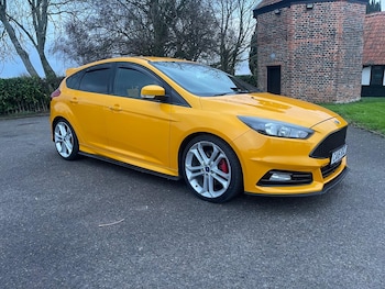 Used Ford Focus 2016 for sale - 76951409: Photo