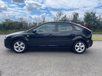 Used Ford Focus 2008 for sale - 79073974: Photo