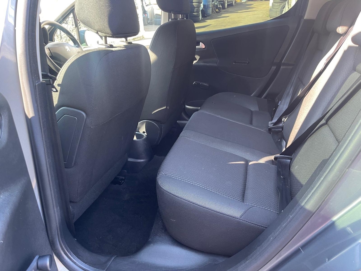 Used Peugeot 207 2011 for sale - 77937717: Photo 10