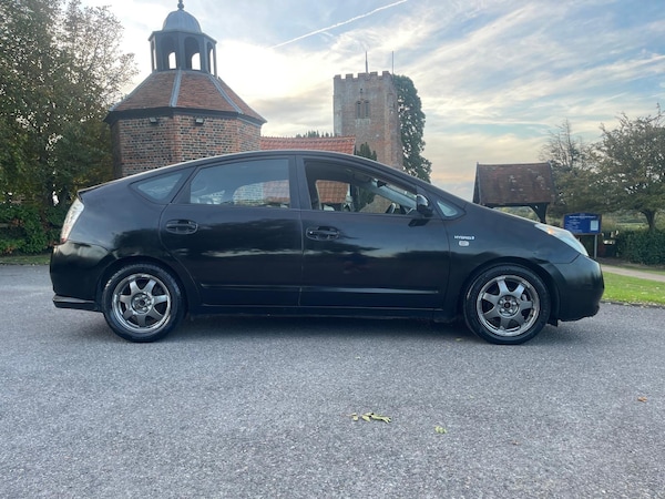 Used Toyota Prius 2008 for sale - 76070585: Photo 2