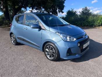 2017 (17) - 1.0 Premium 5dr Stunning little car