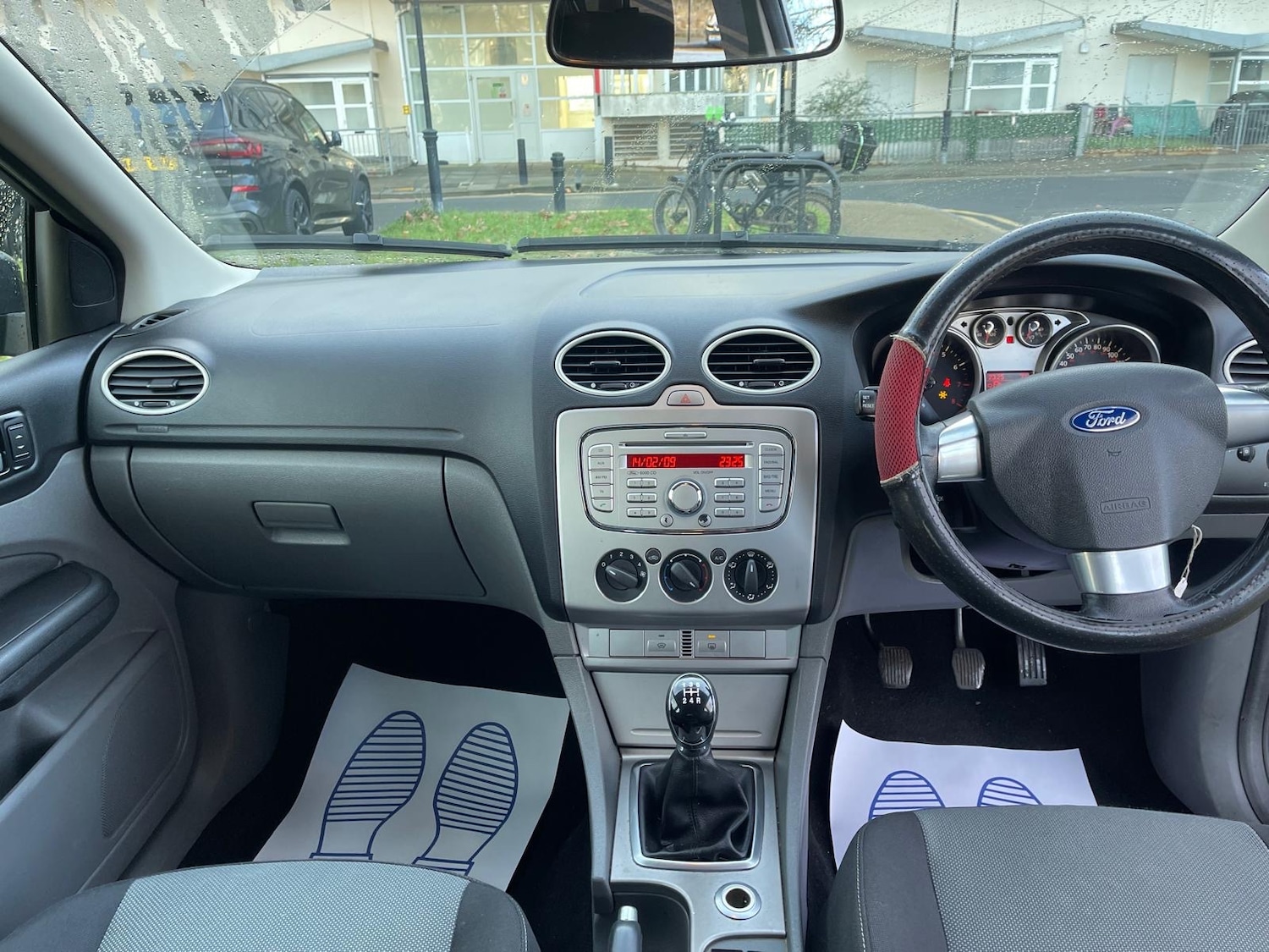 Used Ford Focus 2009 for sale - 77125044: Photo 8