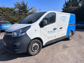 Used Vauxhall Vivaro 2015 for sale - 74334619: Photo