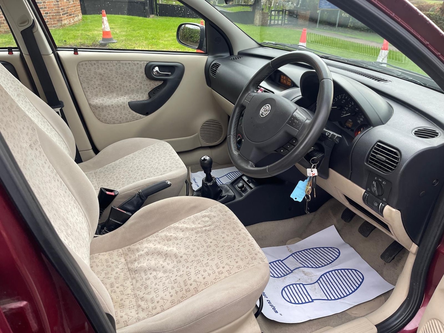 Used Vauxhall Corsa 2003 for sale - 77301500: Photo 12