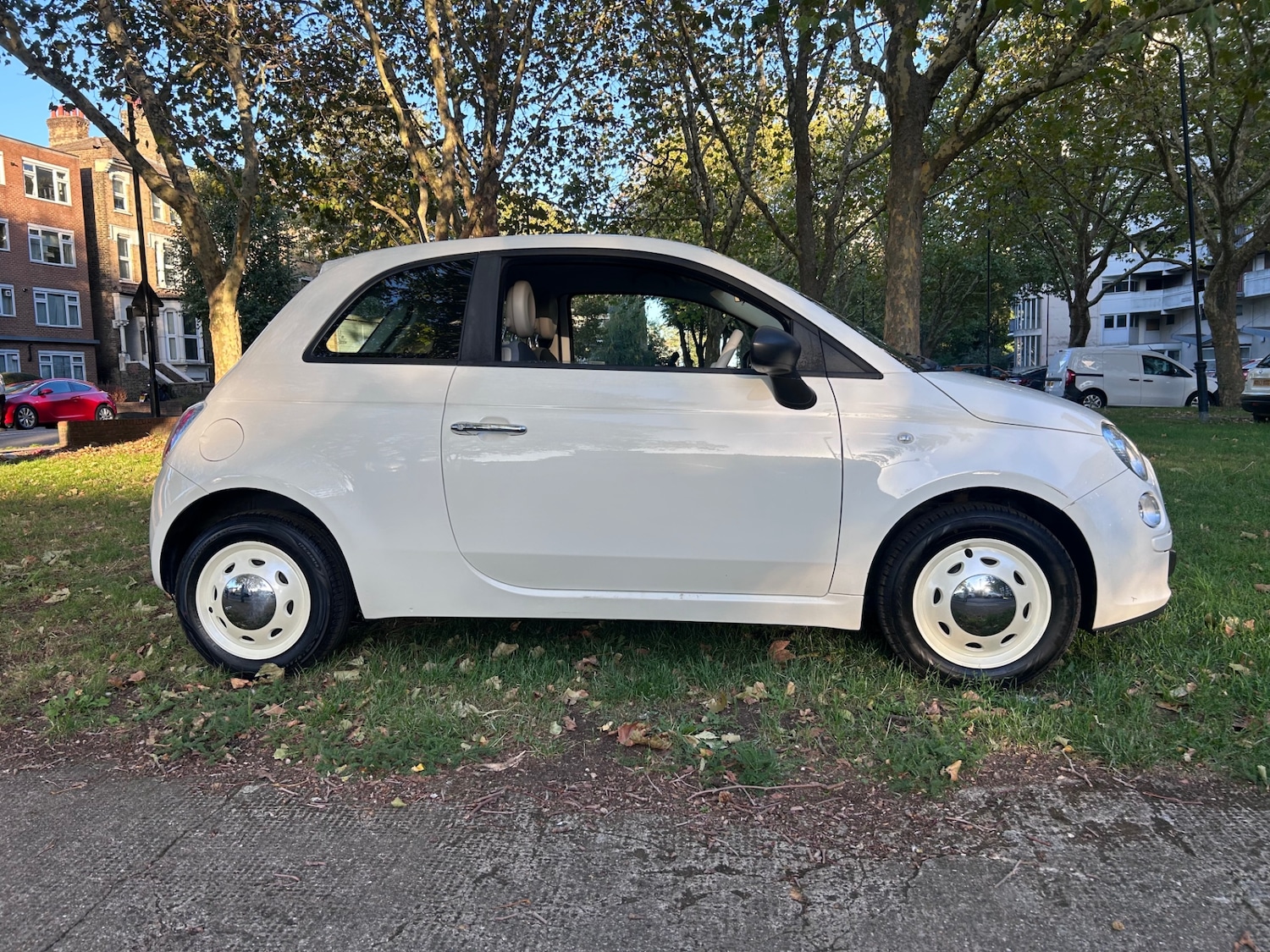 Used Fiat 500 2015 for sale - 76187355: Photo 3