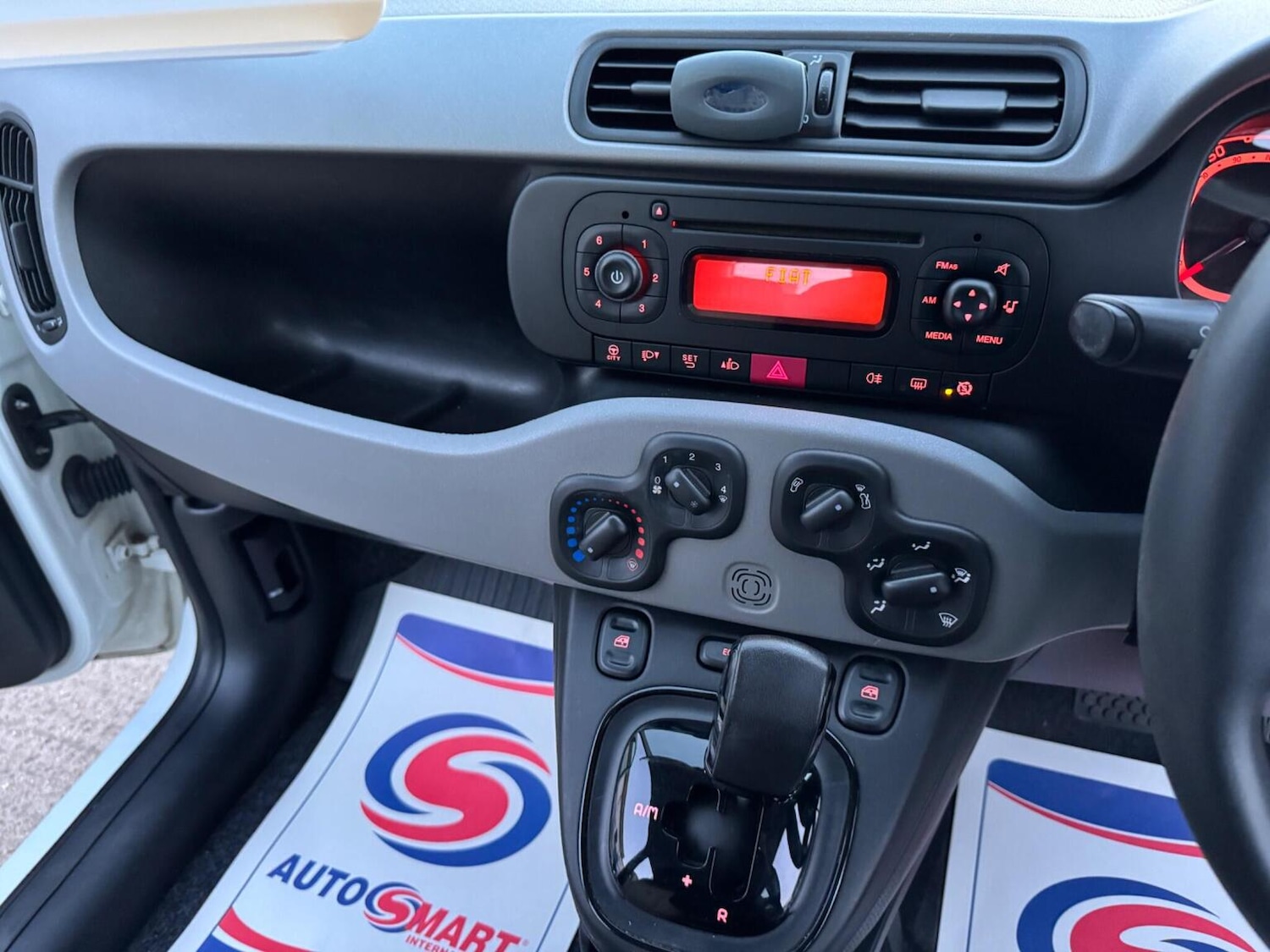 Used Fiat Panda 2014 for sale - 76482920: Photo 18