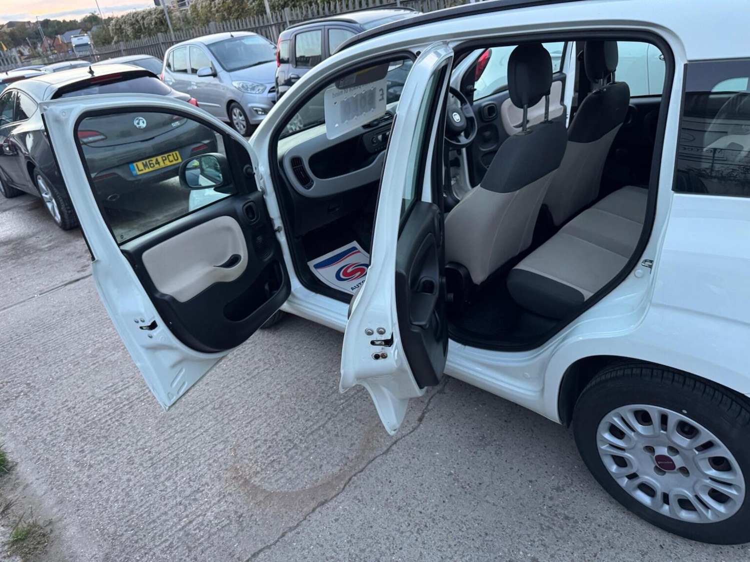 Used Fiat Panda 2014 for sale - 76482920: Photo 8