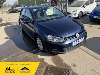 Used Volkswagen Golf 2013 for sale - 77768811: Photo