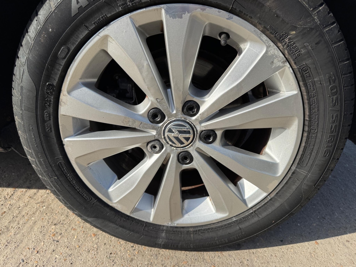 Used Volkswagen Golf 2013 for sale - 77768811: Photo 25