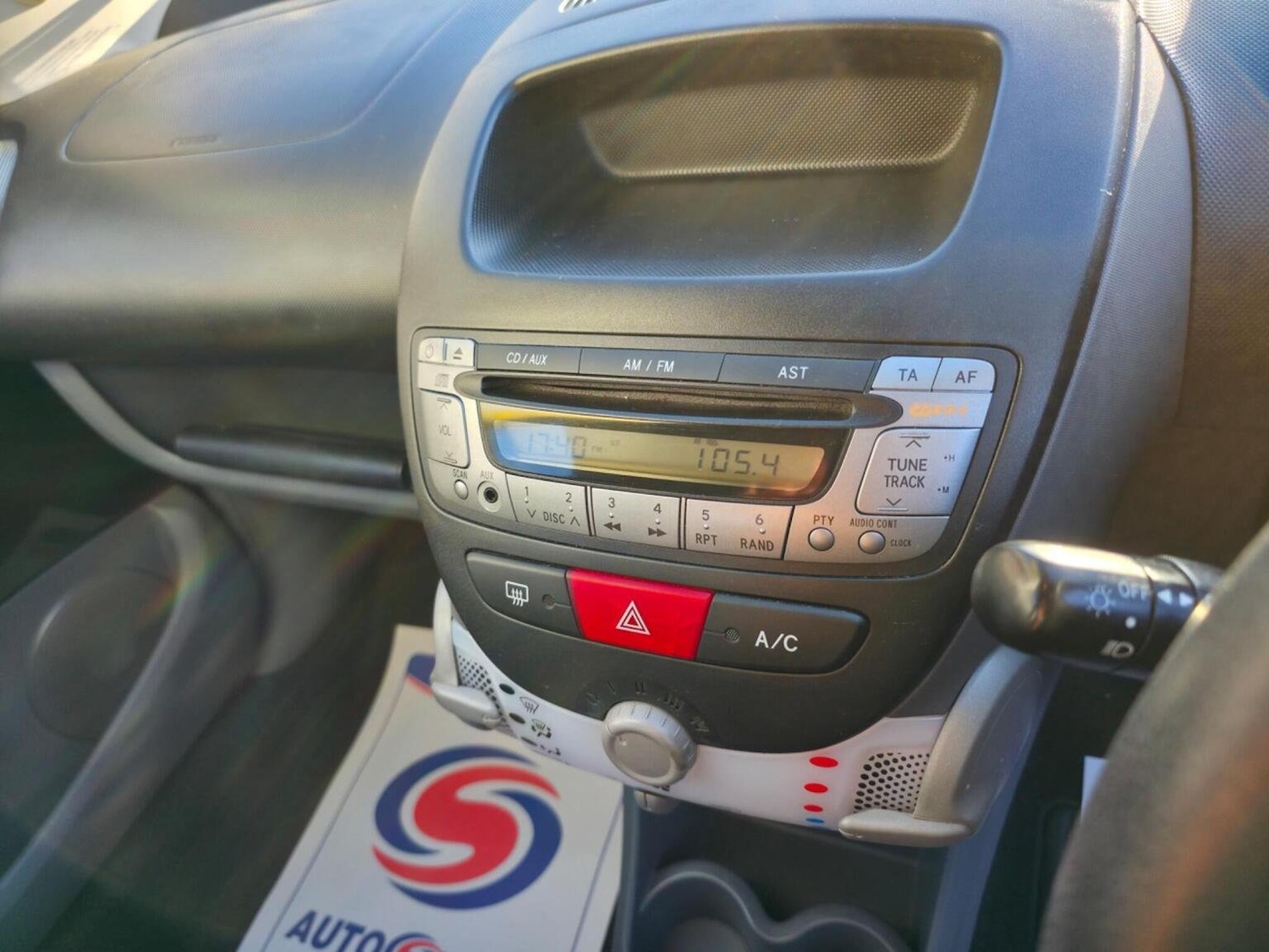 Used Toyota AYGO 2010 for sale - 76082579: Photo 17