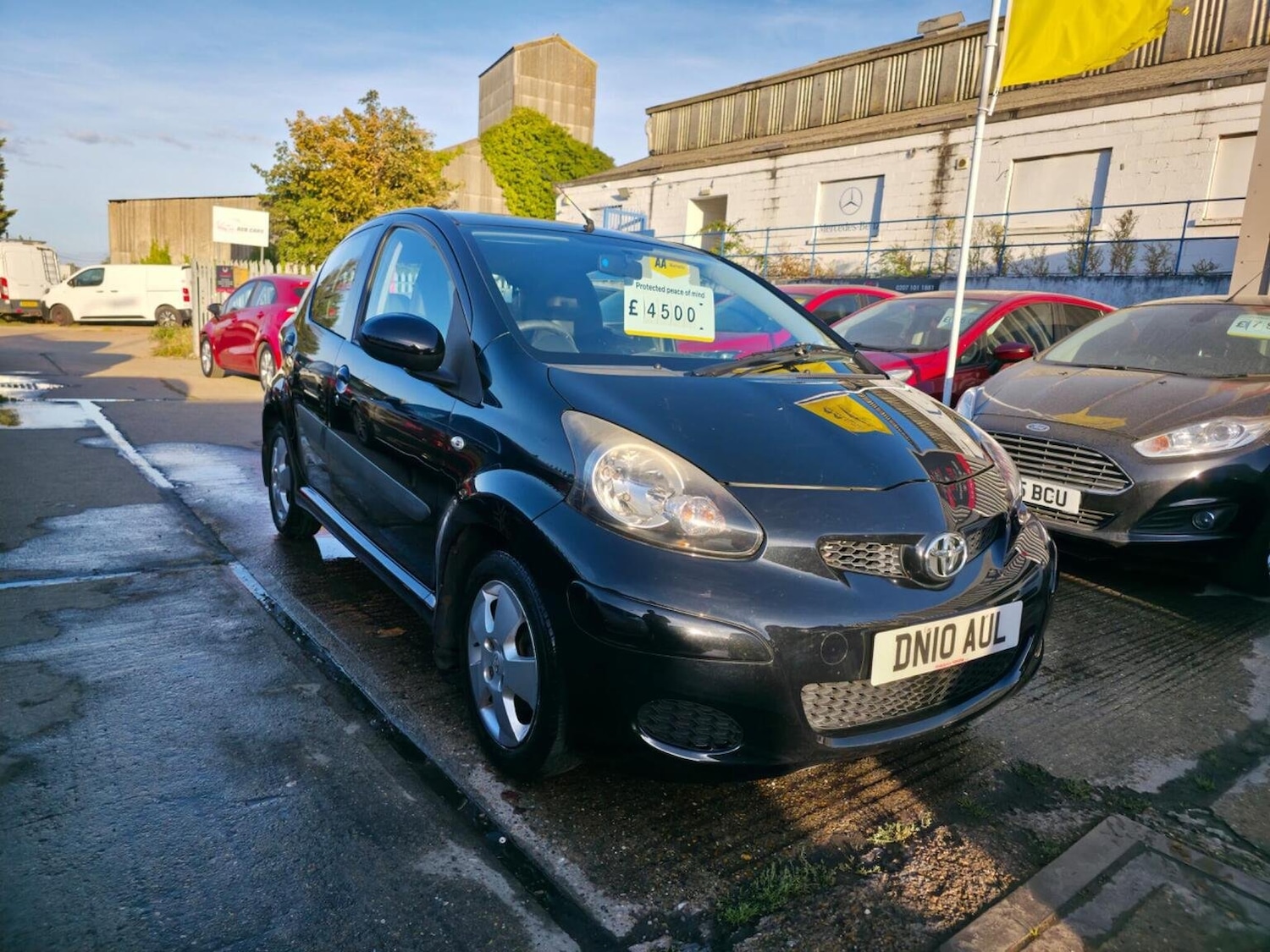 Used Toyota AYGO 2010 for sale - 76082579: Photo 9