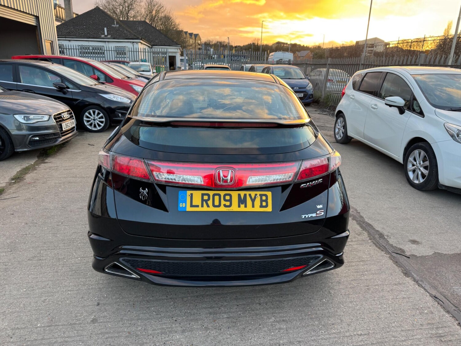 Used Honda Civic 2009 for sale - 77839393: Photo 11