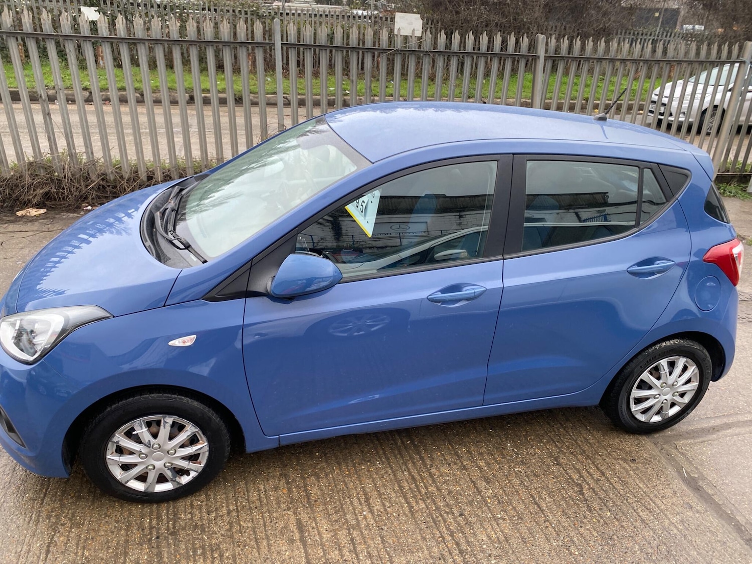 Used Hyundai i10 2014 for sale - 77611812: Photo 10