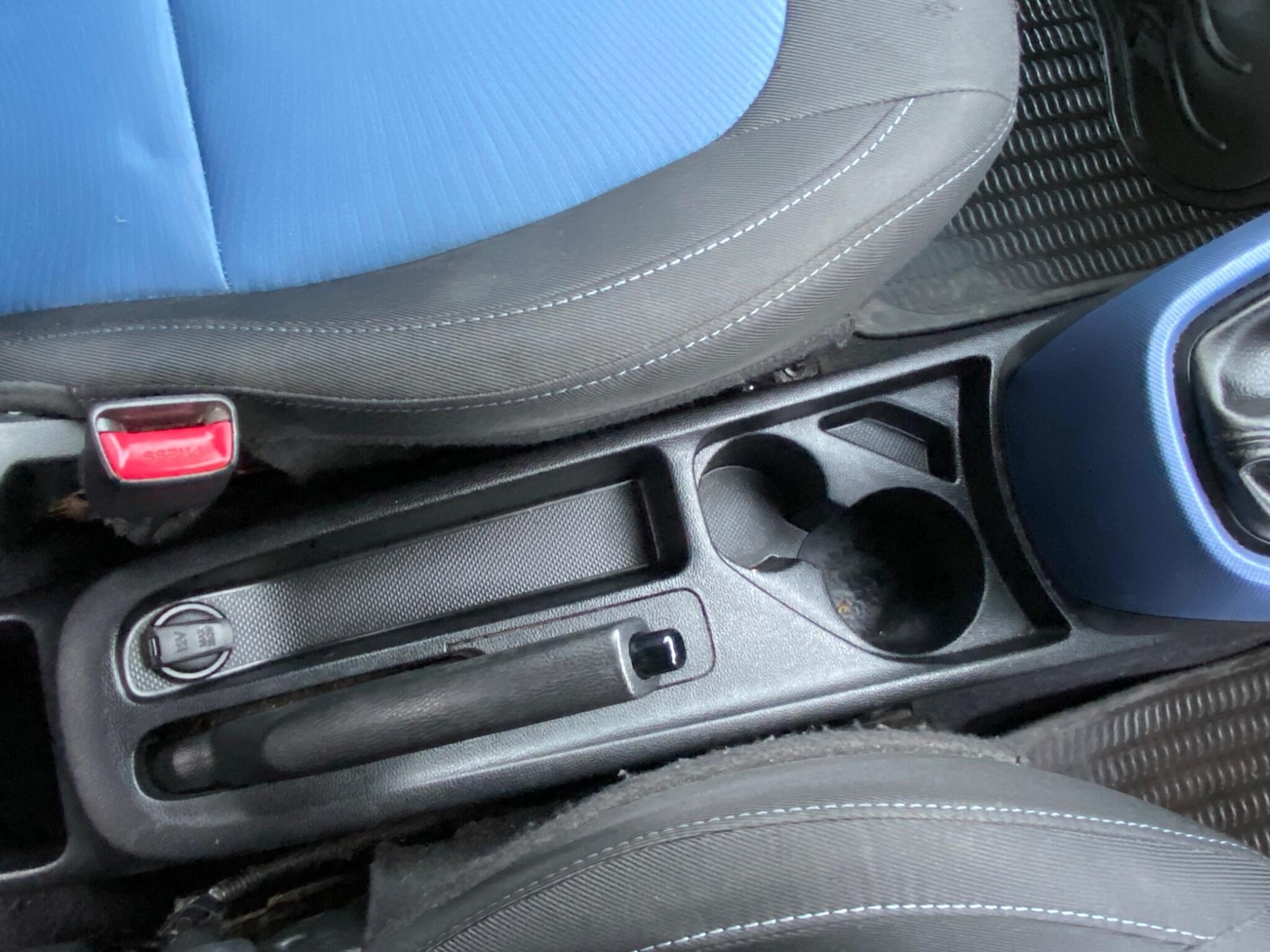 Used Hyundai i10 2014 for sale - 77611812: Photo 44